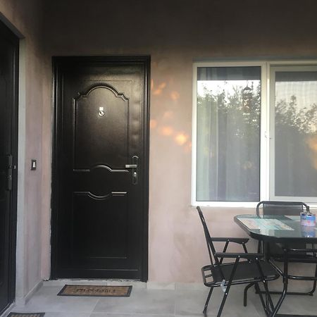 Apartament Raven Comstar Corbu  Zewnętrze zdjęcie