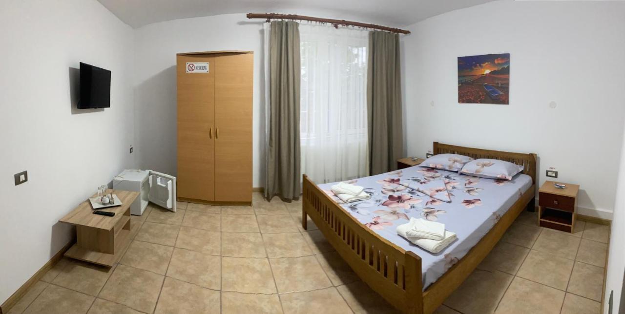 Apartament Raven Comstar Corbu  Zewnętrze zdjęcie