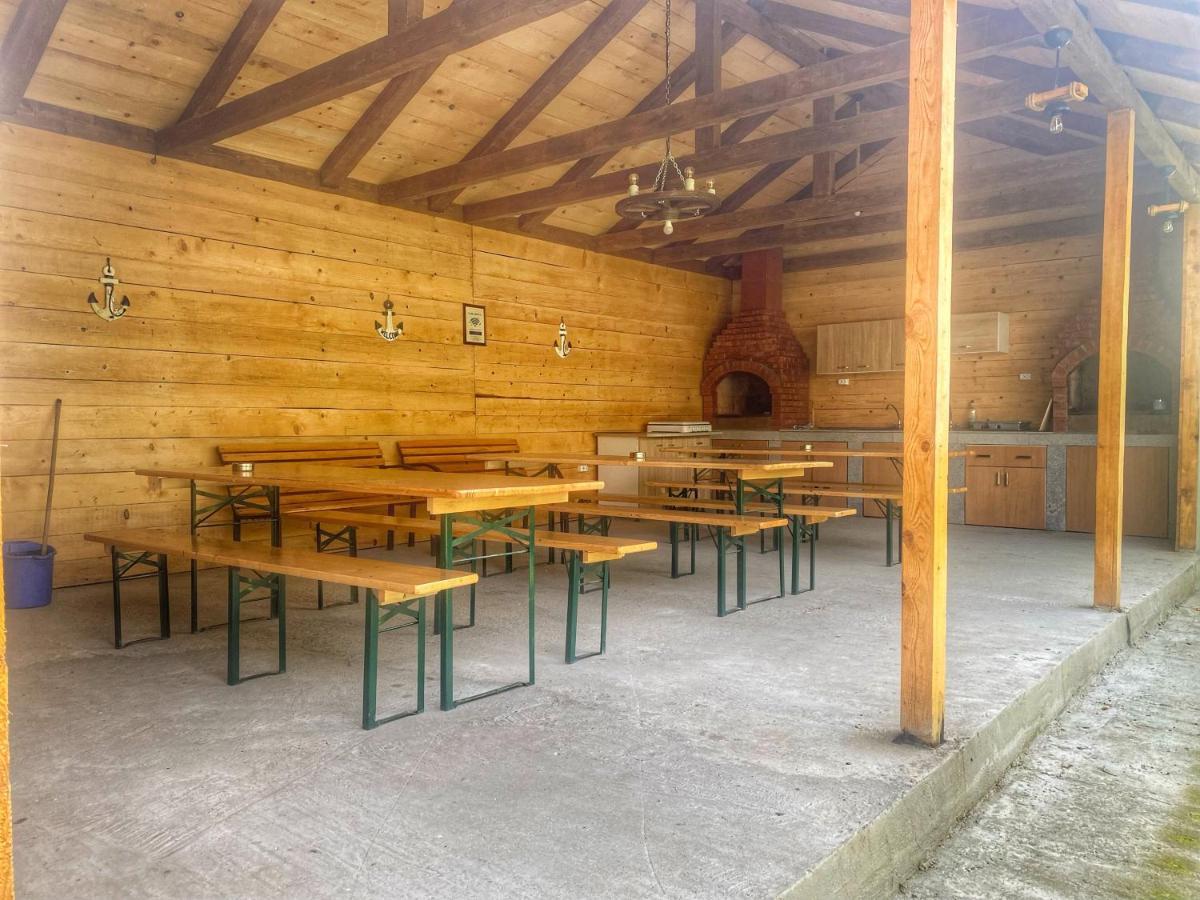 Apartament Raven Comstar Corbu  Zewnętrze zdjęcie